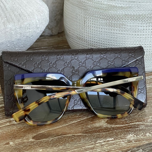 FENDI Two-Toned Sunglasses - Picture 2 of 4